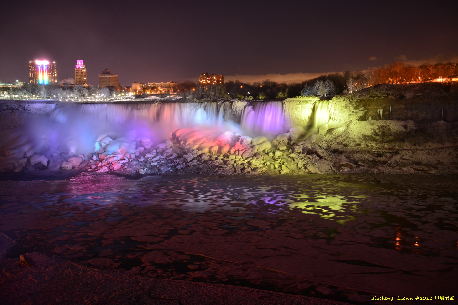 Niagra Falls Rainbow Bridge 